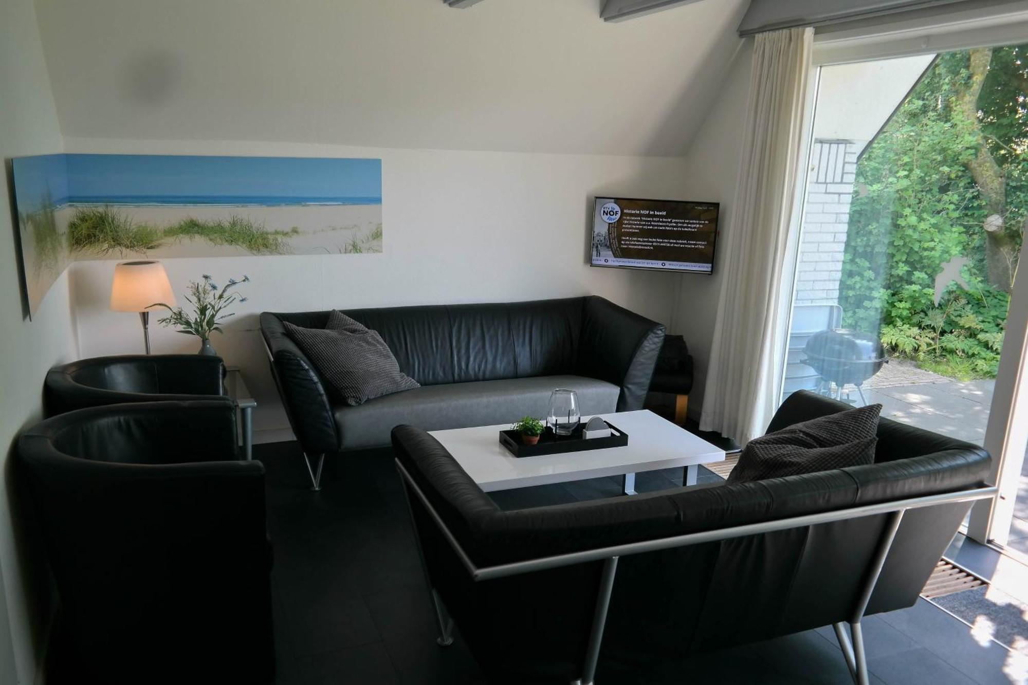 Sonnenhaus 6 Pers House With Sunny Terrace At A Typical Dutch Canal & By Lauwersmeer Lake. Anjum ภายนอก รูปภาพ