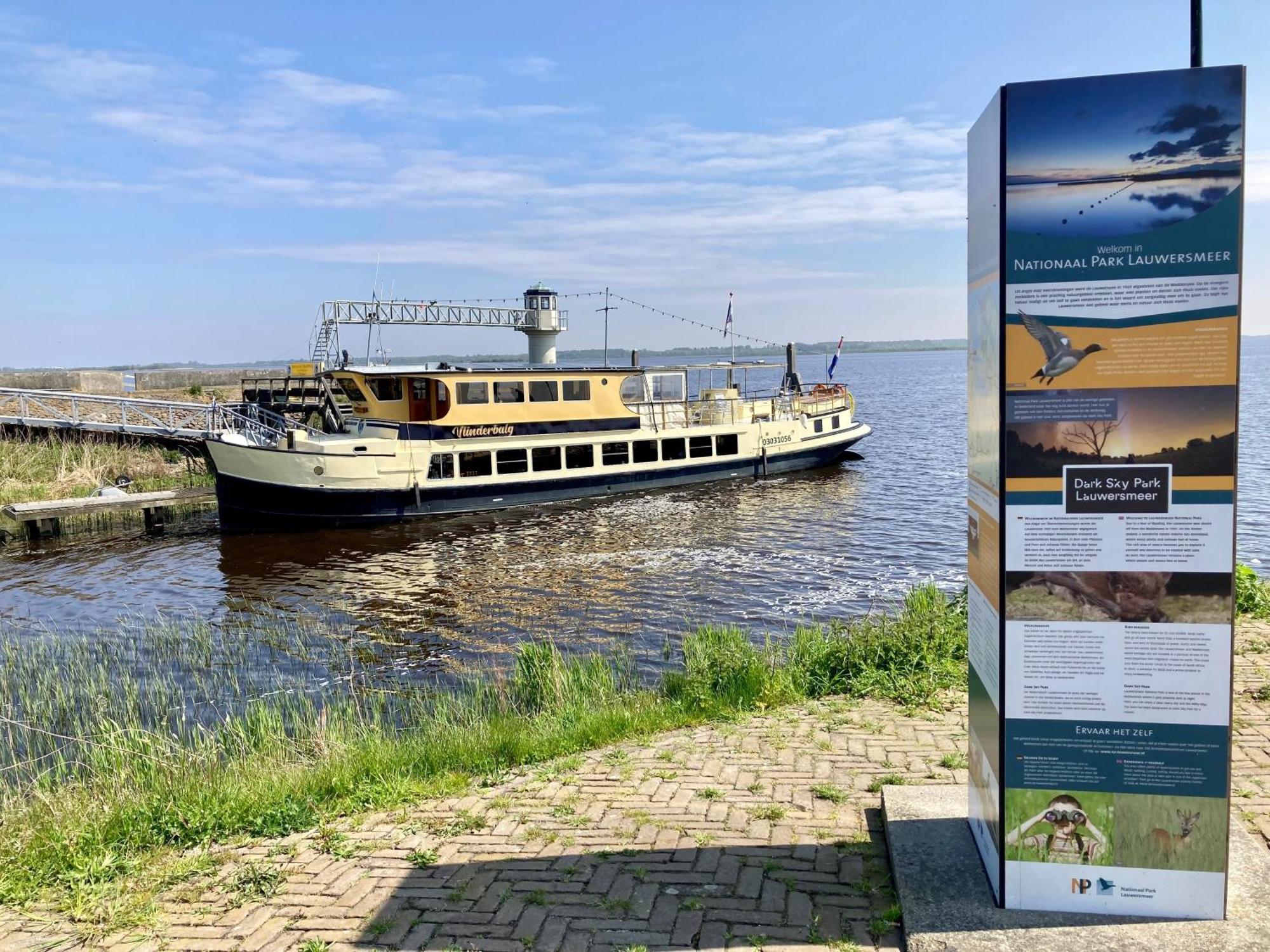 Sonnenhaus 6 Pers House With Sunny Terrace At A Typical Dutch Canal & By Lauwersmeer Lake. Anjum ภายนอก รูปภาพ